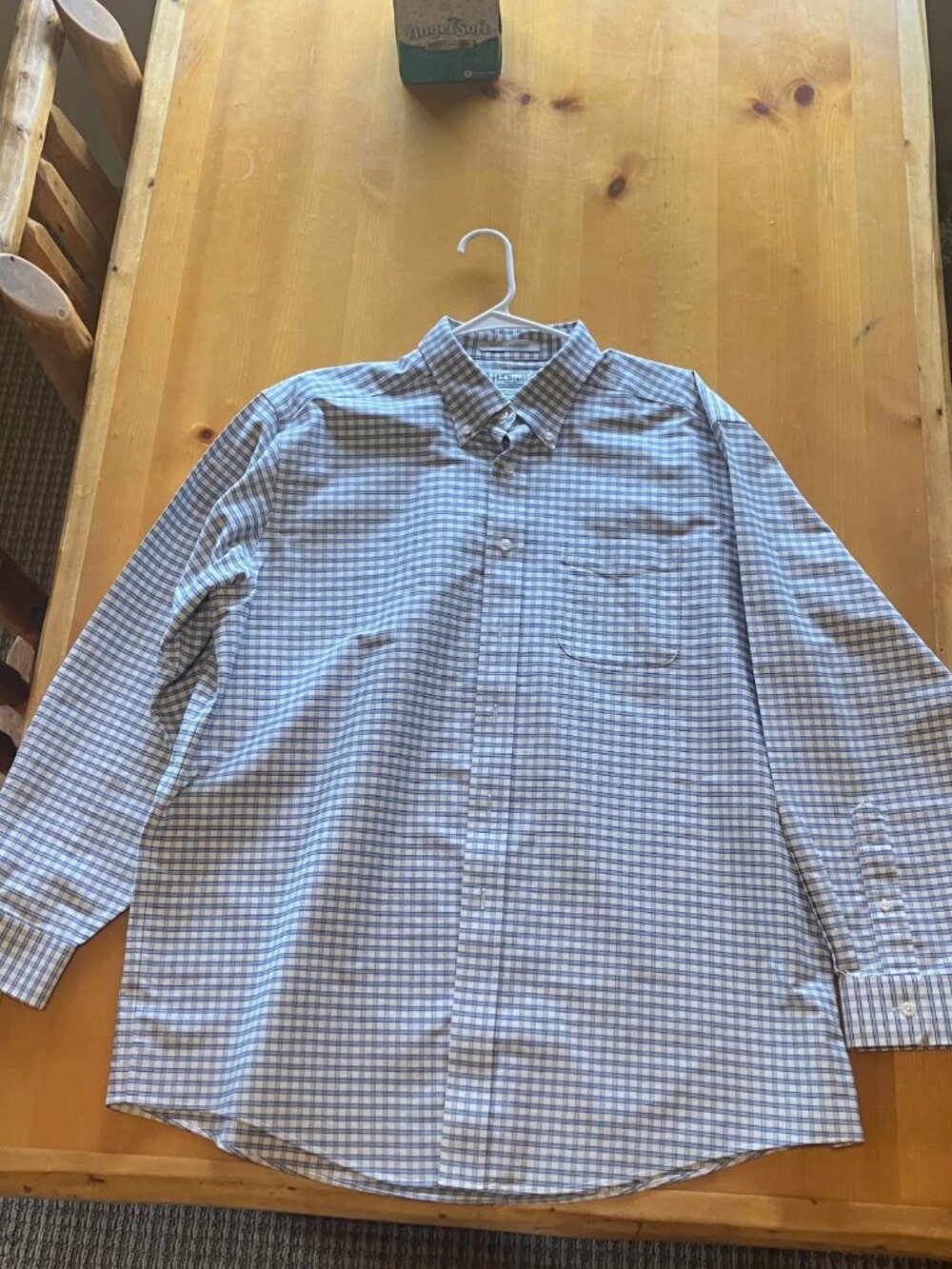 L.L.Bean Men's Oxford Shirt Blue & White Check Classic Fit 17-34